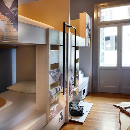 Nubian Hostel Атина Екстериор снимка