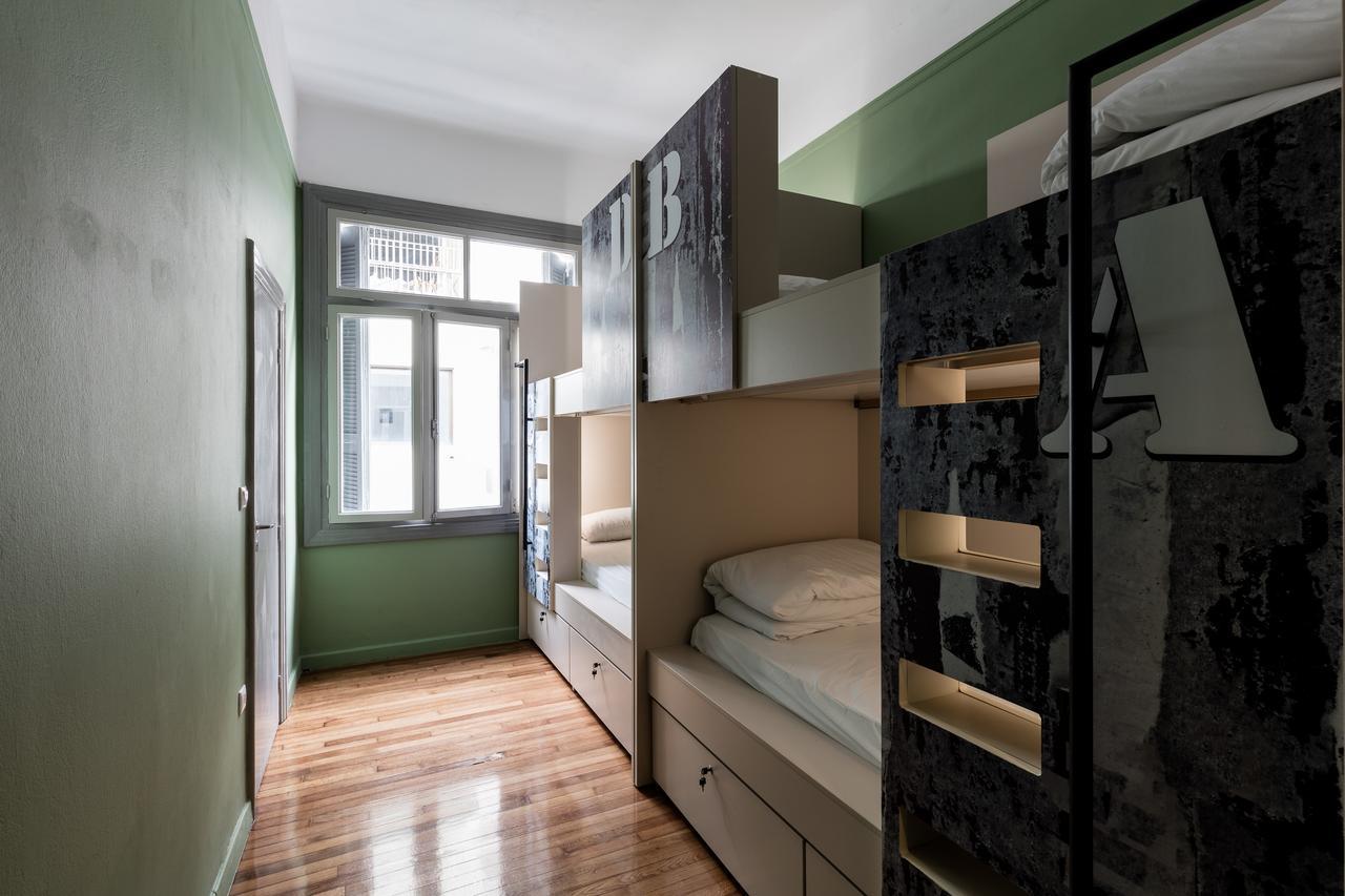 Nubian Hostel Атина Екстериор снимка