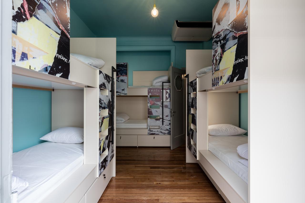 Nubian Hostel Атина Екстериор снимка