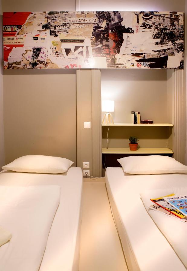 Nubian Hostel Атина Екстериор снимка